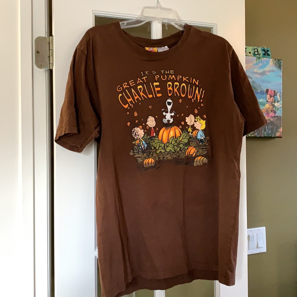 Two peanuts tees. - Picture 4 of 6